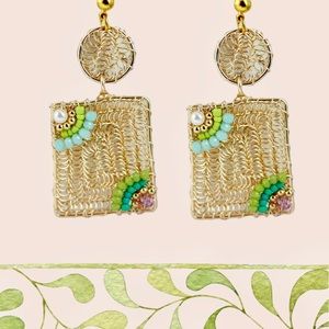 5 pieces of your choice for $20❤️